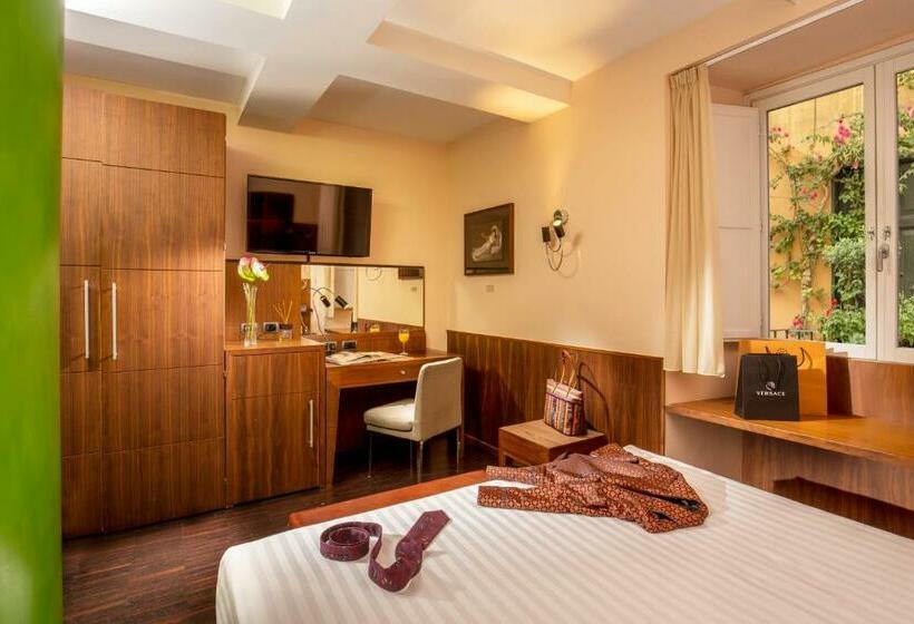 חדר דלוקס, Maison Roma Piazza Di Spagna Una Esperienze