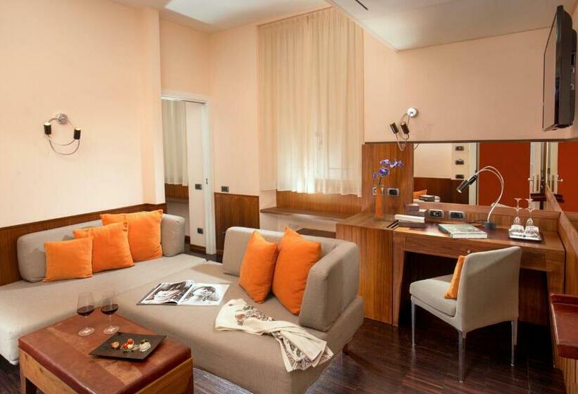 סוויטה, Maison Roma Piazza Di Spagna Una Esperienze