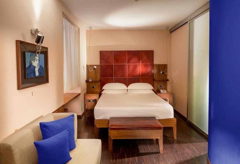 סוויטה, Maison Roma Piazza Di Spagna Una Esperienze