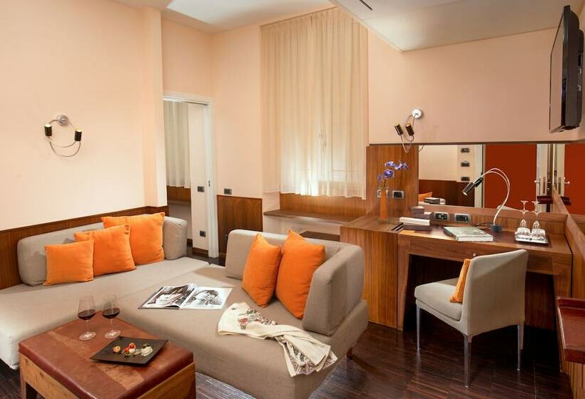 סוויטה, Maison Roma Piazza Di Spagna Una Esperienze