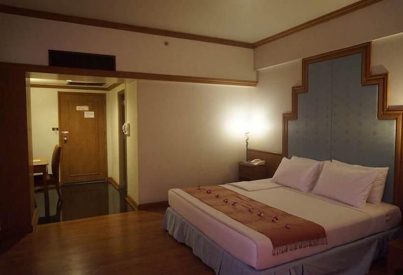 ジュニアスイート, Ban Chiang