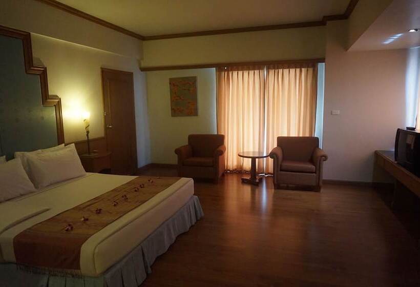 ジュニアスイート, Ban Chiang