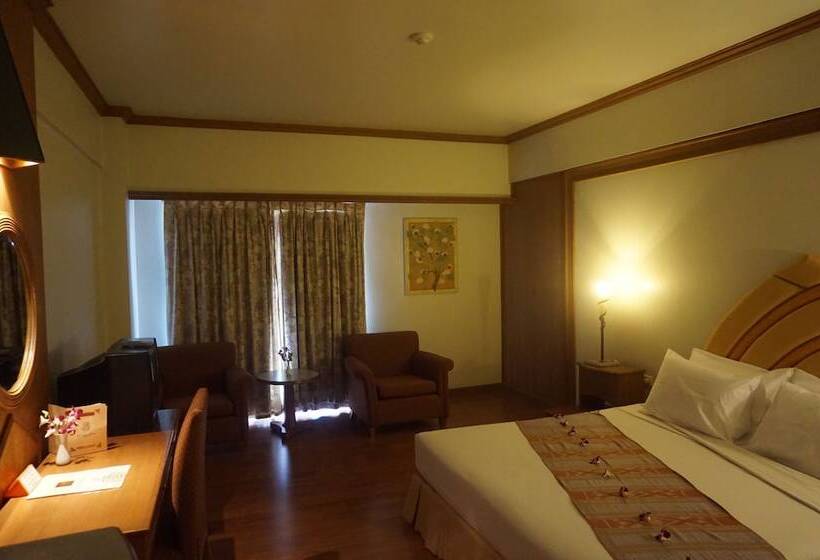 デラックスルーム, Ban Chiang