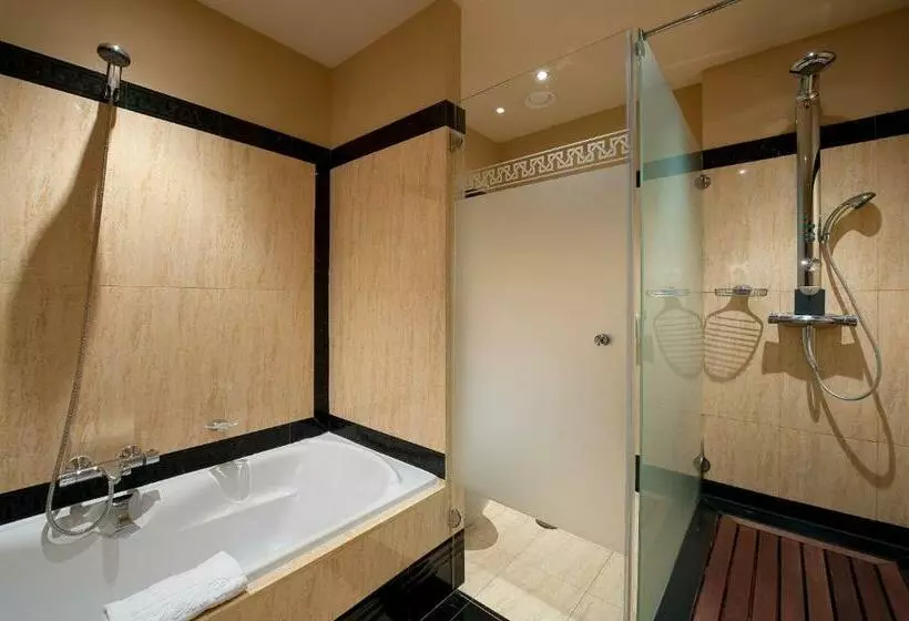 اتاق لوکس با چشم‌انداز باغ, Elba Estepona Gran Hotel & Thalasso Spa