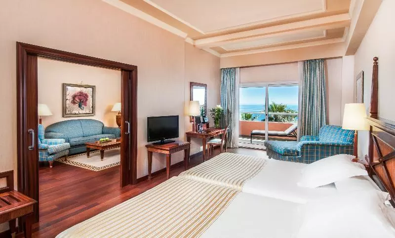 سوییت با چشم‌انداز دریا, Elba Estepona Gran Hotel & Thalasso Spa