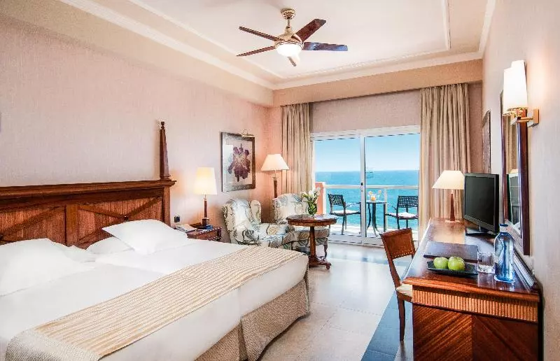 اتاق استاندارد با چشم‌انداز دریا, Elba Estepona Gran Hotel & Thalasso Spa