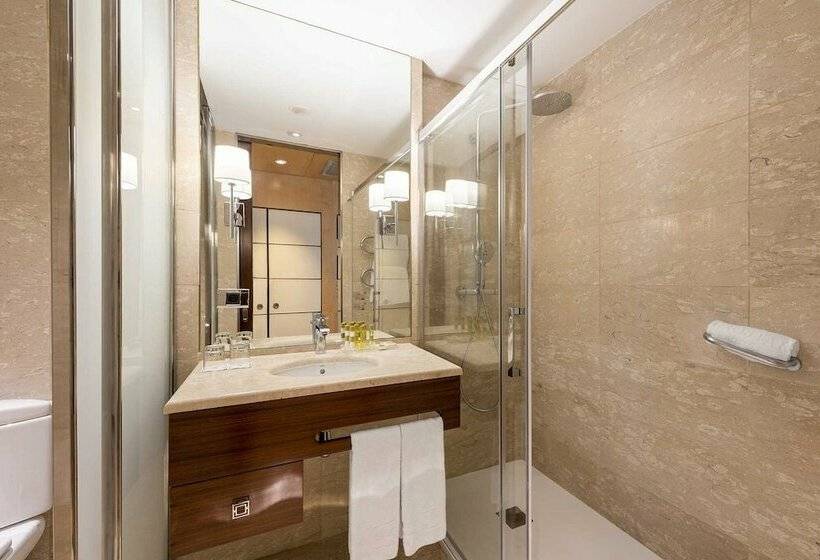 스탠다드 트리플 룸, Eurostars Gran Valencia