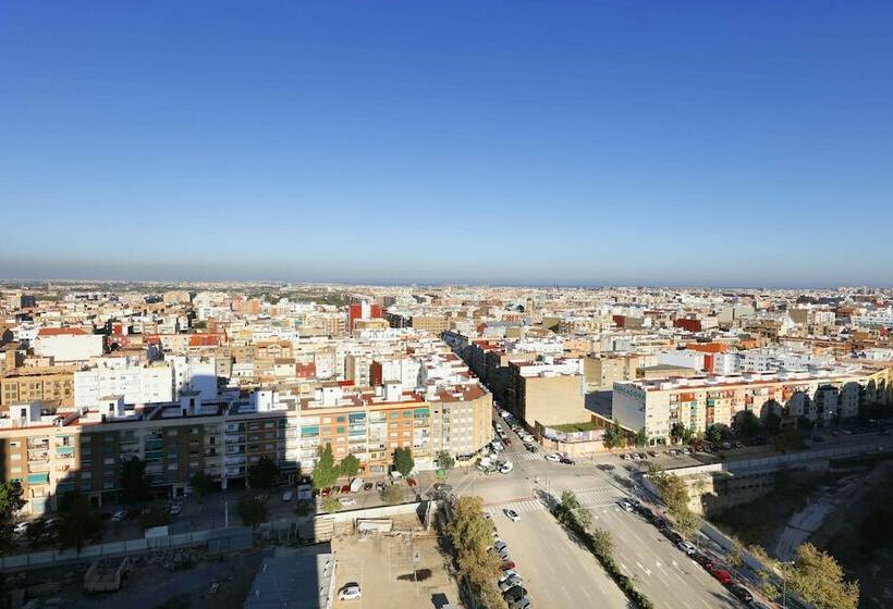 스탠다드 트리플 룸, Eurostars Gran Valencia