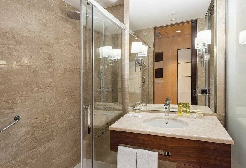 스탠다드 트리플 룸, Eurostars Gran Valencia