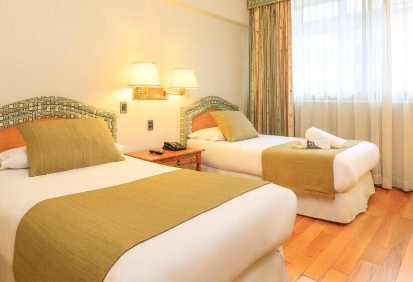 חדר אקזקיוטיב, Frontera Clasico