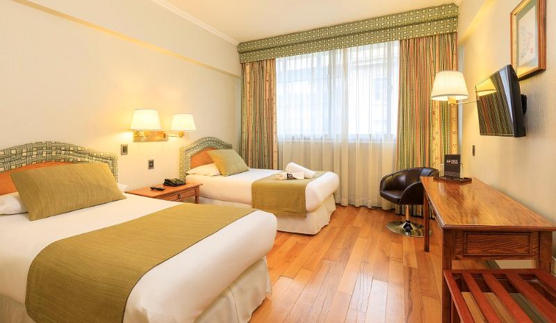 חדר אקזקיוטיב, Frontera Clasico