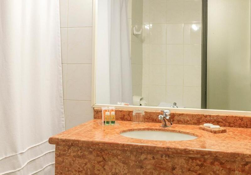 חדר אקזקיוטיב, Frontera Clasico