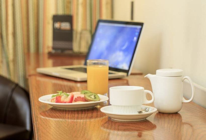 חדר סופריור עם מיטת קינג, Frontera Clasico