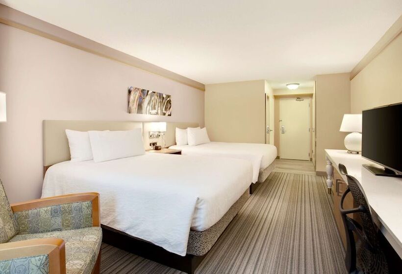 Номер Стандарт 2 Двуспальные Кровати, Hilton Garden Inn Saratoga Springs