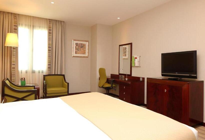 Стандартный Номер Кровать Кинг, Holiday Inn Olaya, An Ihg