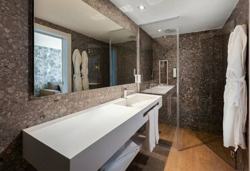 Полулюкс, Kumara Serenoa by Lopesan Hotels