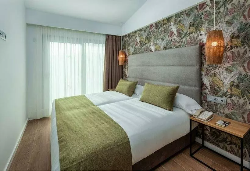 スイート, Kumara Serenoa by Lopesan Hotels