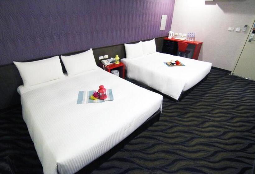 غرفة قياسية رباعية, Liho Hotel Tainan