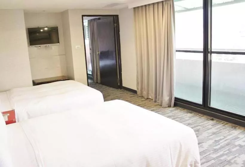 سوئیت خانواده 2 خوابه, Liho Hotel Tainan