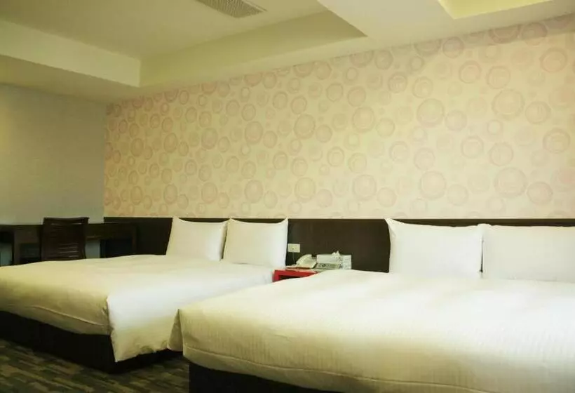 سوئیت خانواده 2 خوابه, Liho Hotel Tainan