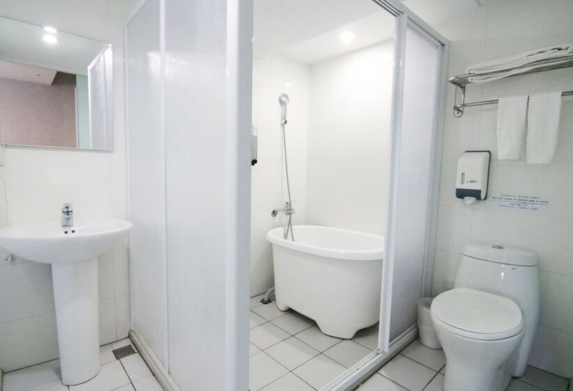 غرفة قياسية ثلاثية, Liho Hotel Tainan
