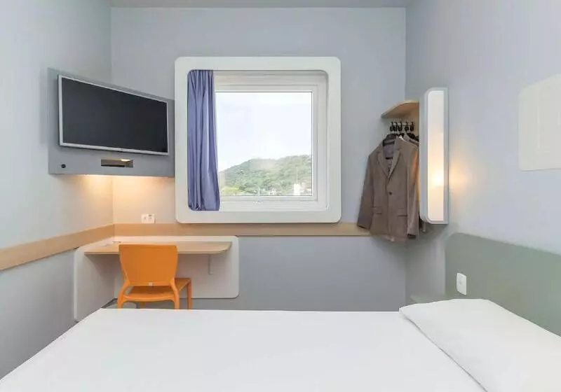 اتاق استاندارد, Radisson Blu Hotel Wroclaw