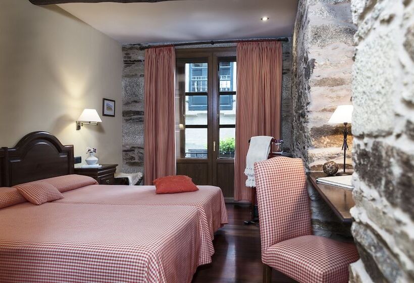 Номер Стандарт, Rua Villar