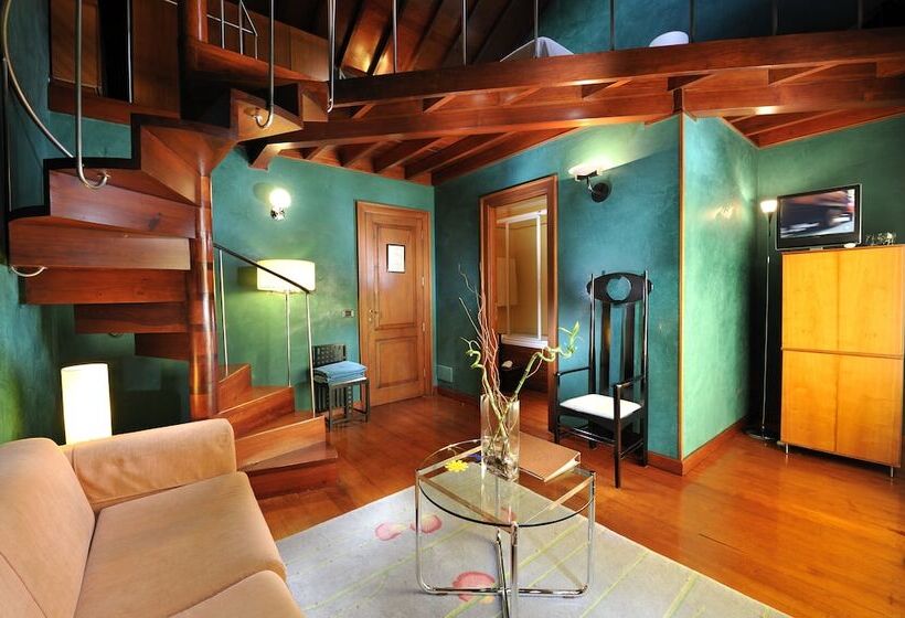 غرفة دوبلكس, San Roque