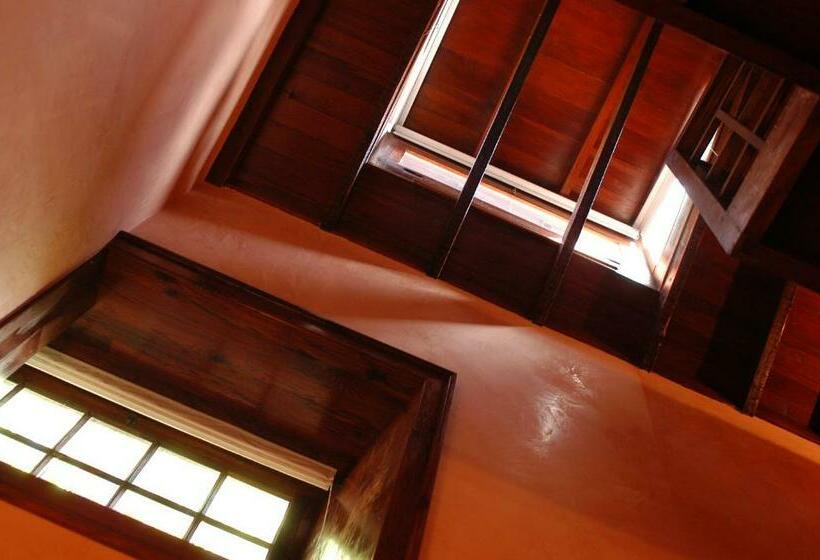 غرفة دوبلكس, San Roque