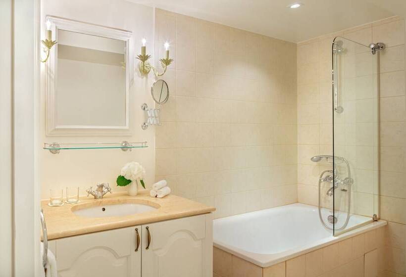 デラックスルーム, Schlössle Hotel   The Leading Hotels Of The World