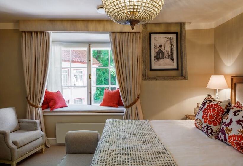 اتاق لوکس, Schlössle Hotel   The Leading Hotels Of The World