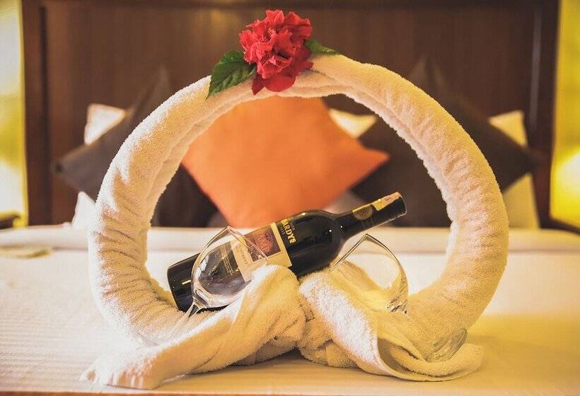 اتاق لوکس یک تخته, The Kantipur