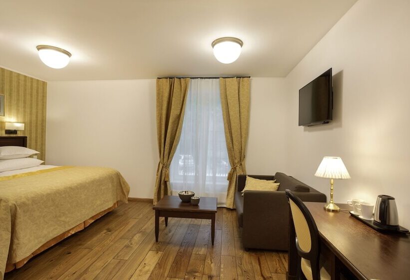 اتاق استاندارد, The Von Stackelberg Hotel Tallinn