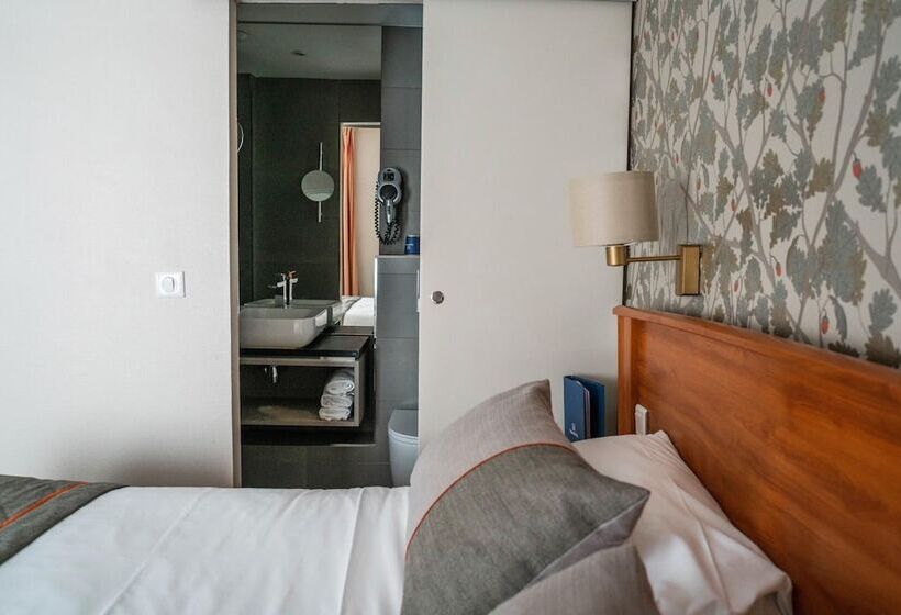 コンフォートルーム, Timhotel Tour Eiffel