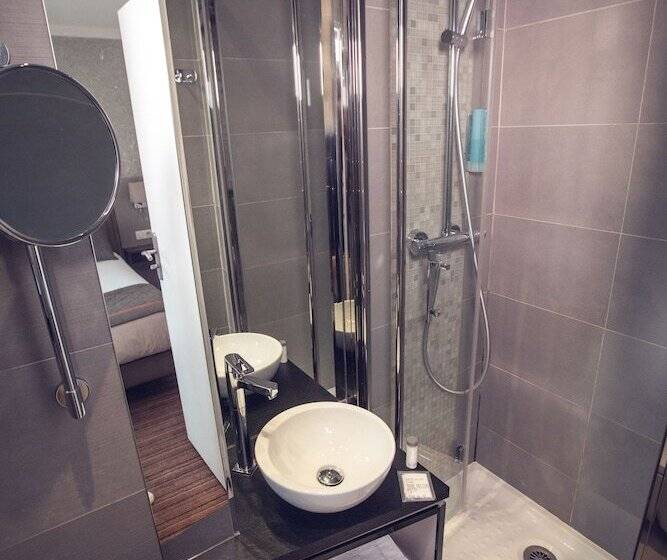 スーペリアトリプルルーム, Timhotel Tour Eiffel