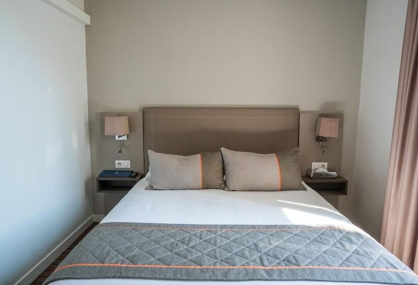 スーペリアールーム, Timhotel Tour Eiffel