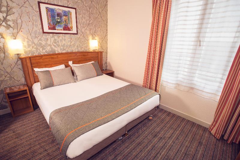 コンフォートルーム, Timhotel Tour Eiffel