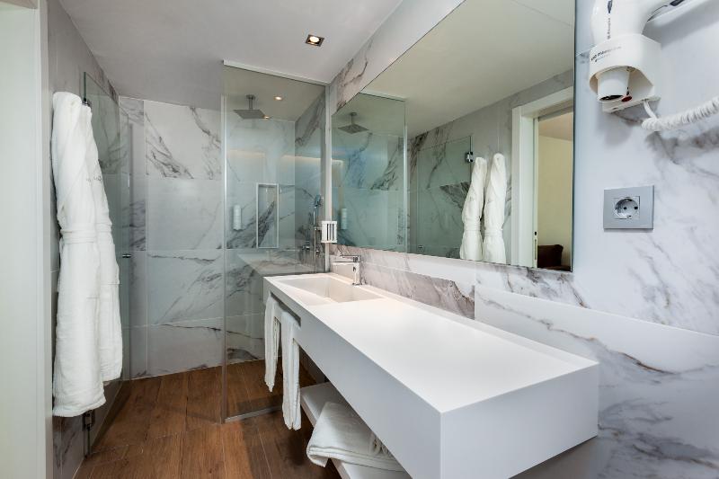 Люкс, Kumara Serenoa by Lopesan Hotels