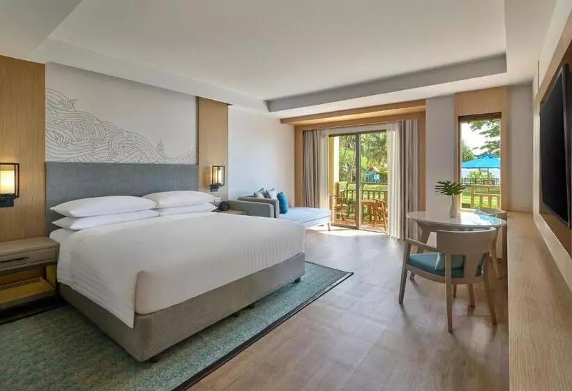 اتاق استاندارد در طبقه همکف, Phuket Marriott Resort & Spa Merlin Beach