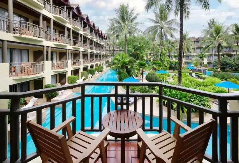 اتاق لوکس با چشم‌انداز استخر, Phuket Marriott Resort & Spa Merlin Beach