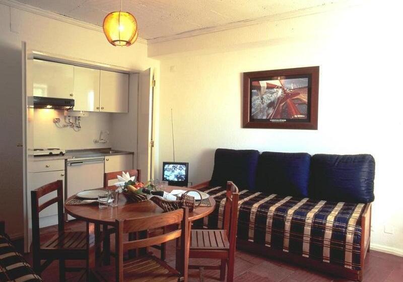 Estudio Estándar, Regina Apartamentos