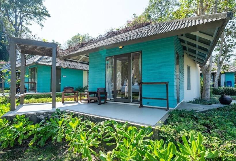 Cabana Deluxe, Sai Kaew Beach Resort