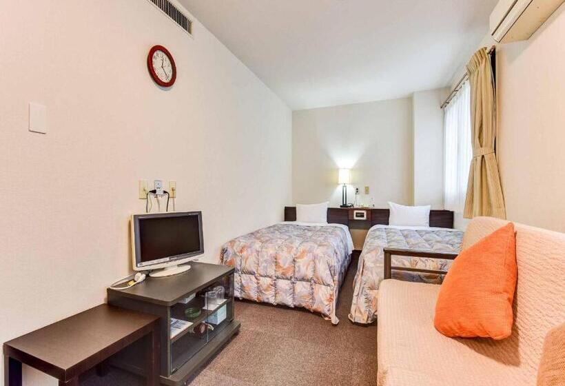 חדר סטנדרט, Crane Tachibana