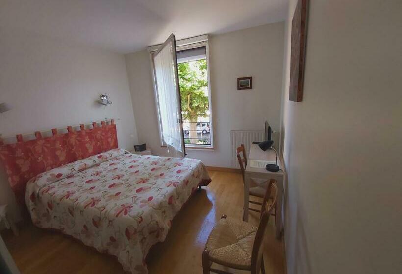 חדר סטנדרט, Le Relais De La Tour