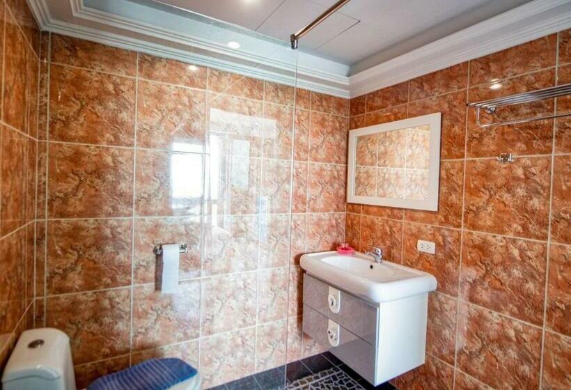 غرفة ديلوكس مطلّة علي البحر مزوَّدة بشُرفة, Akvavit Living