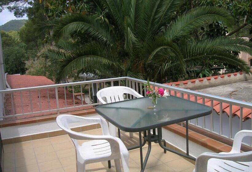 스탠다드 룸, Pensión Las Tres Golondrinas