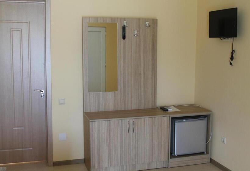 سوییت, Okro Life