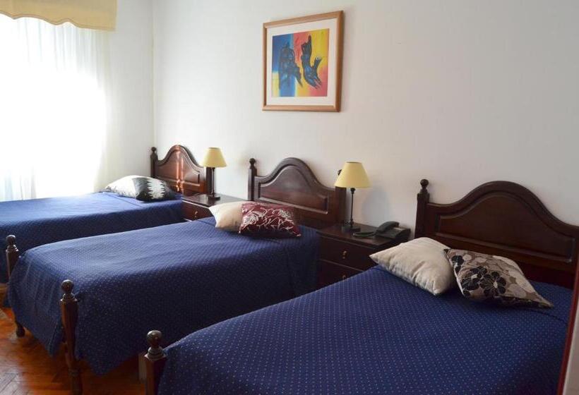 اتاق استاندارد سه نفره, Residencia Filipe