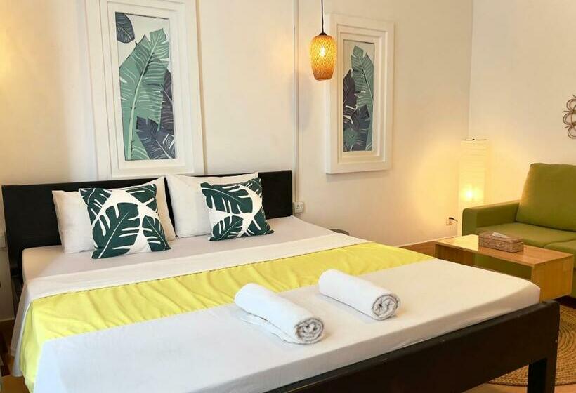 带大床的豪华间, The Place Hostel Siem Reap Angkor