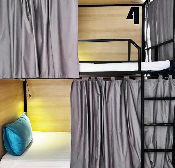 共用房间的床, The Place Hostel Siem Reap Angkor